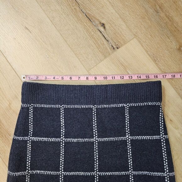 Sweater Skirt Womens Large Blue White Check Mini Knit Stretch Layer Cozy Potter - Picture 3 of 8